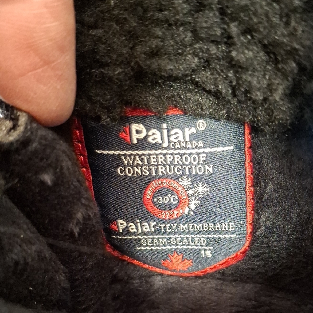 Pajar Leather/Textile Upper Black Winter Boot with Red Accent.Lightly Worn - Picture 13 of 15